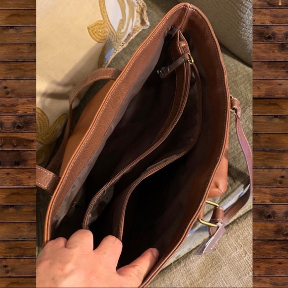 b . o . c    Purse  and Wristlet - Picture 3 of 7